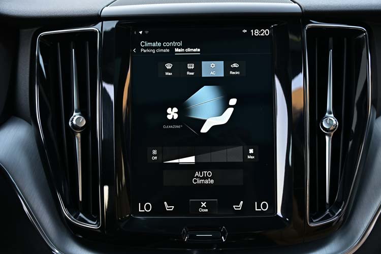 Volvo XC 60 D4 AWD Geartronic Momentum PRO